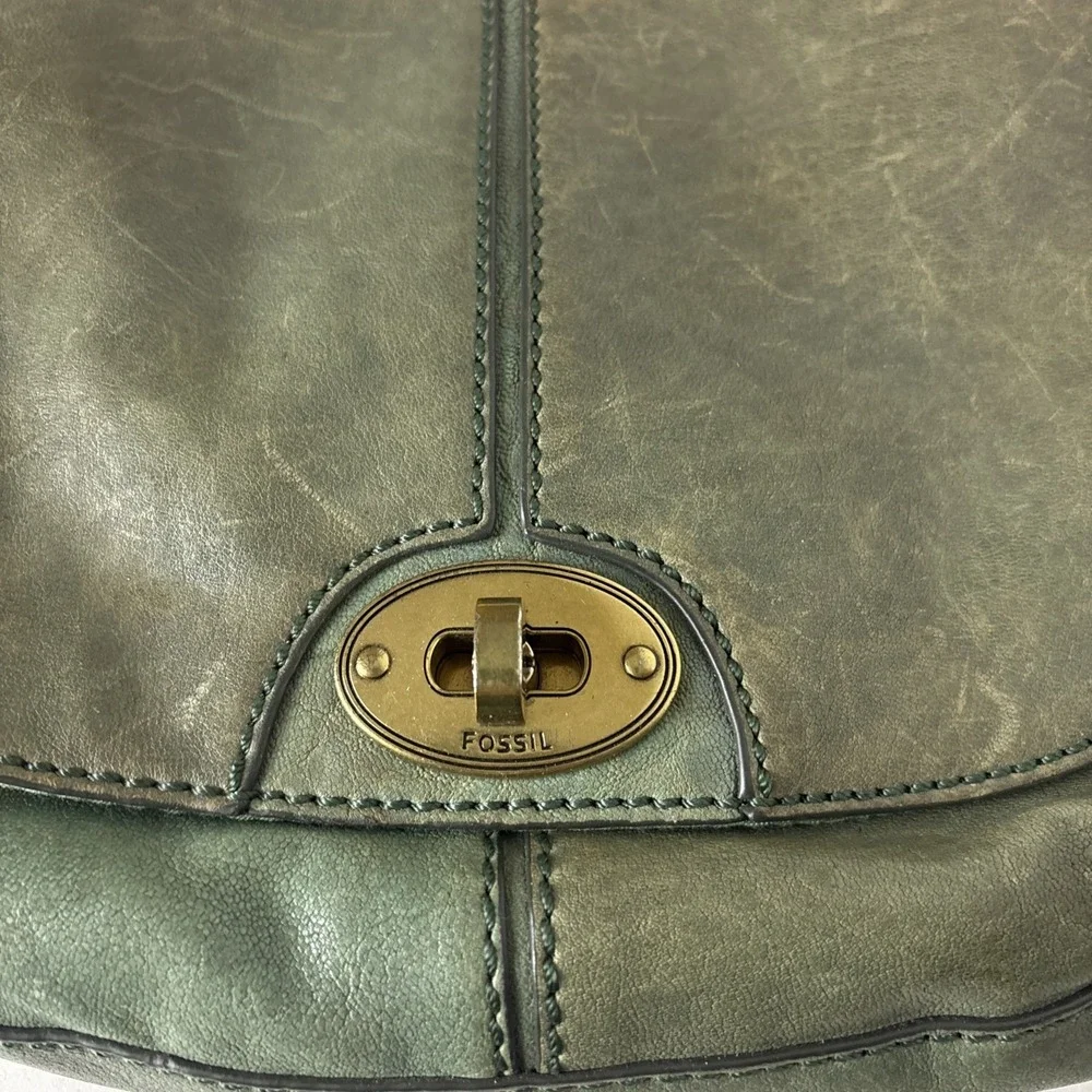 Vintage FOSSIL Y2K Crossbody Strap Leather Turn Lock Flap Bag Purse Handbag - Picture 3 of 16